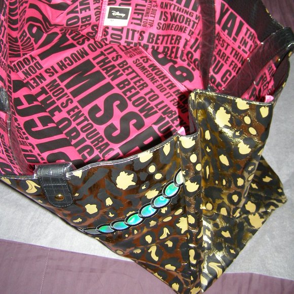 RARE! Miss Piggy's Haute Tote THE MUPPETS - Picture 12 of 16